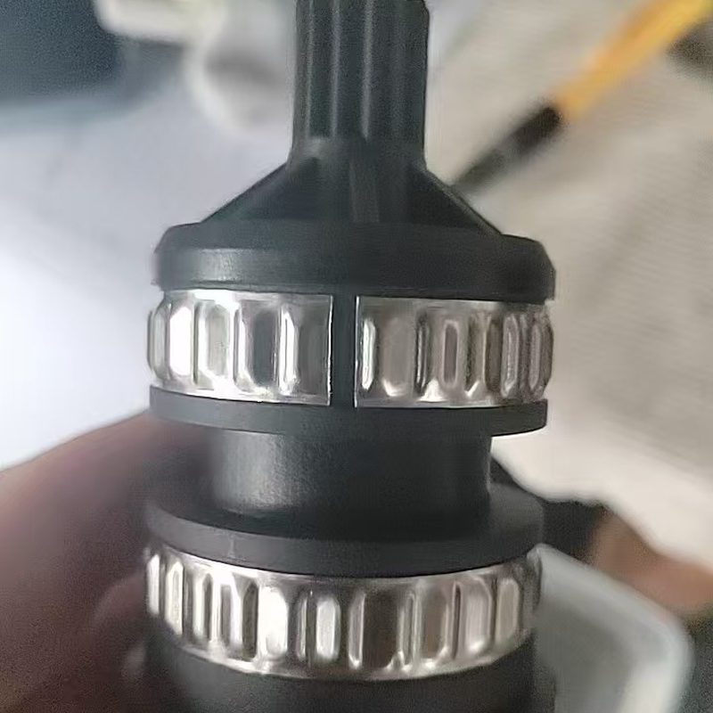 装在轴件上的公差环
